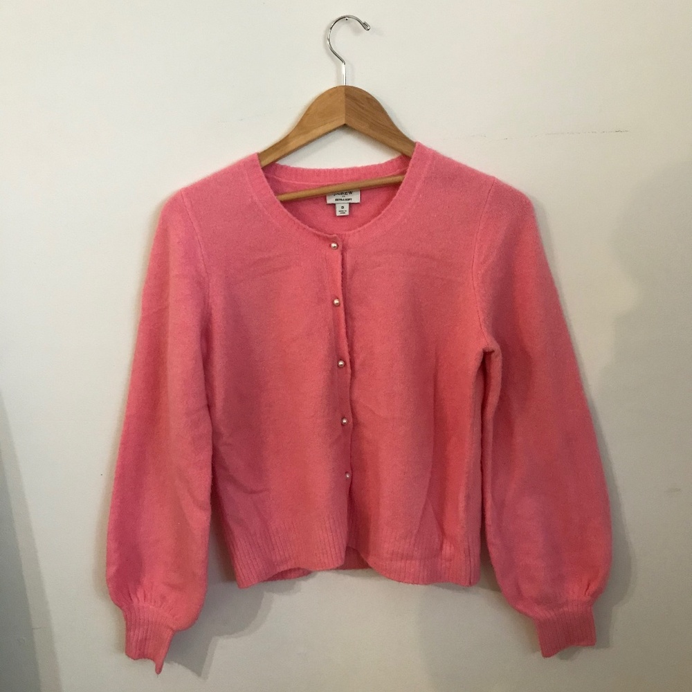 J Crew Bubblegum Soft Pink Sweater Pearl Buttons